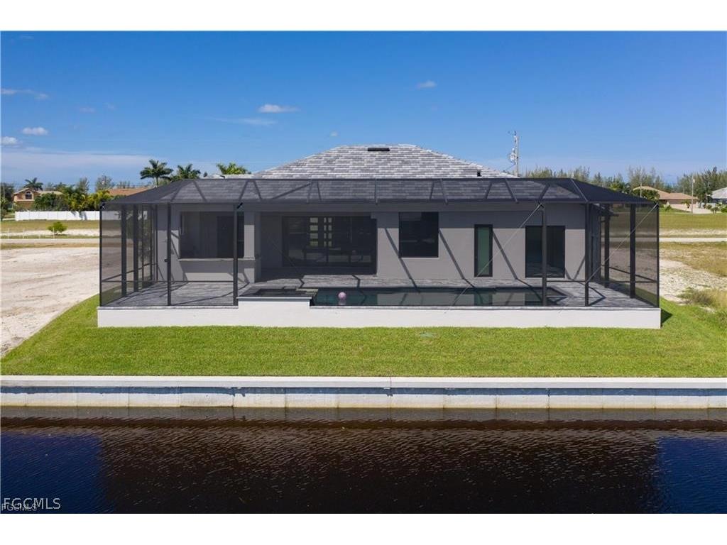617 NW 39th Avenue Cape Coral FL 33993 2026011417 image35