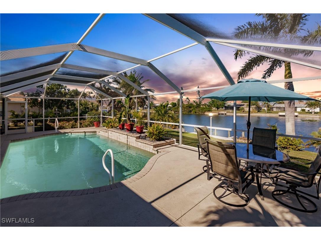 617 SE 21st Street Cape Coral FL 33990 224098349 image1