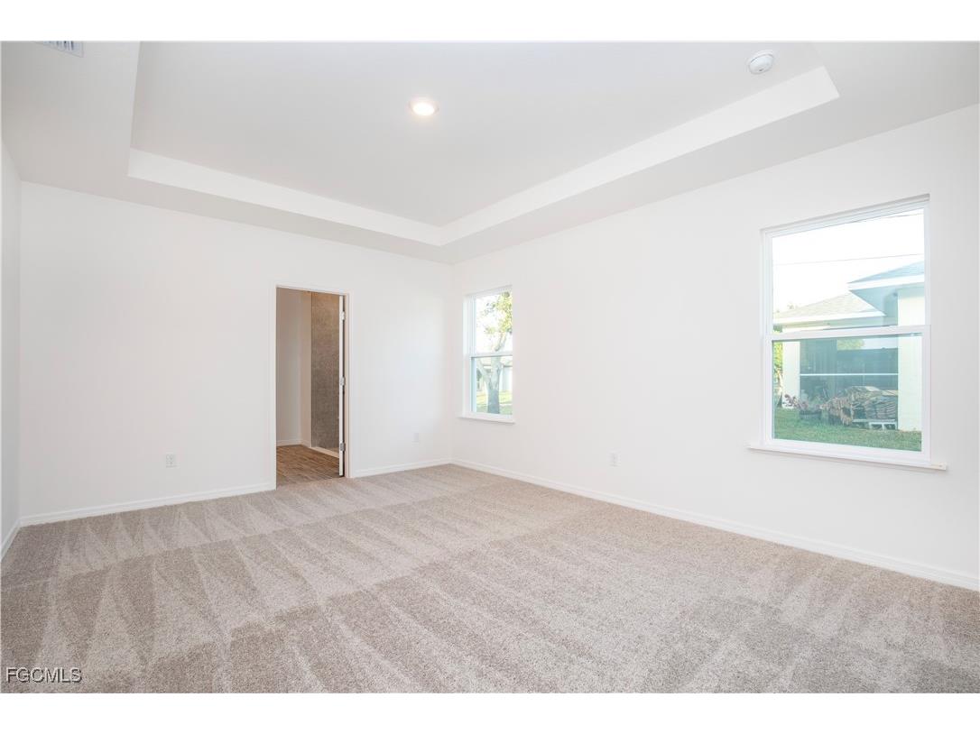 617 SE 3rd Terrace Cape Coral FL 33990 225006987 image4