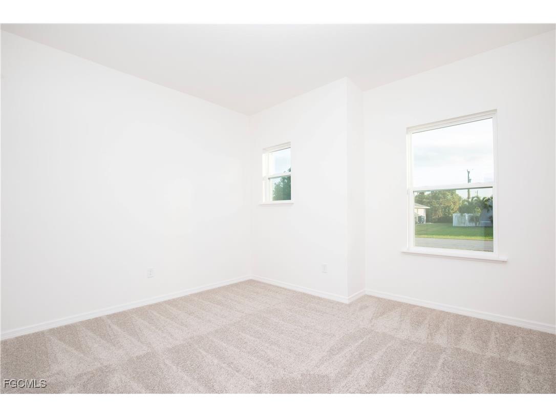 617 SE 3rd Terrace Cape Coral FL 33990 225006987 image9