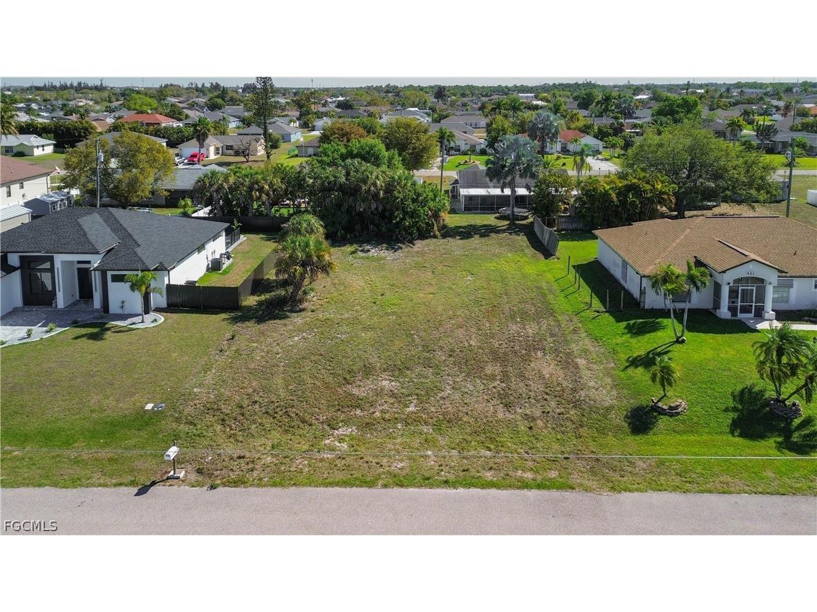 617 SW 11th Place Cape Coral FL 33991 2026013903 image1