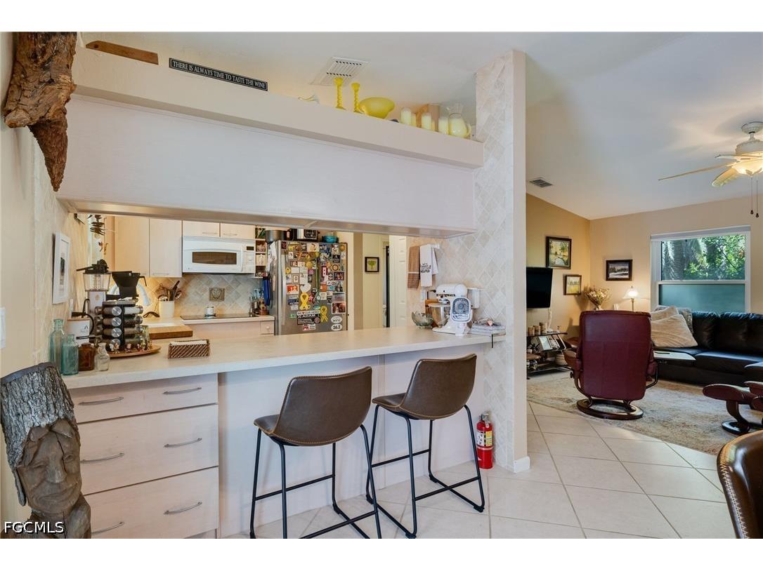 617 SW 9th Avenue Cape Coral FL 33991 2026018416 image12