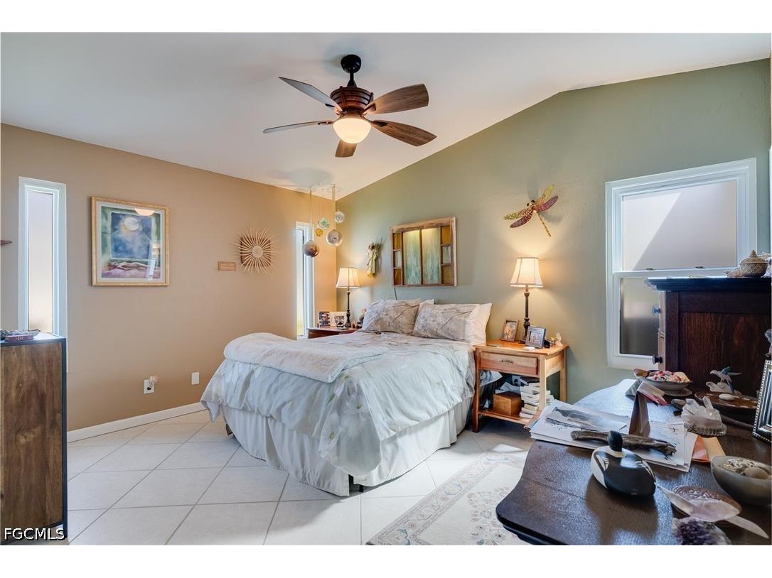617 SW 9th Avenue Cape Coral FL 33991 2026018416 image17