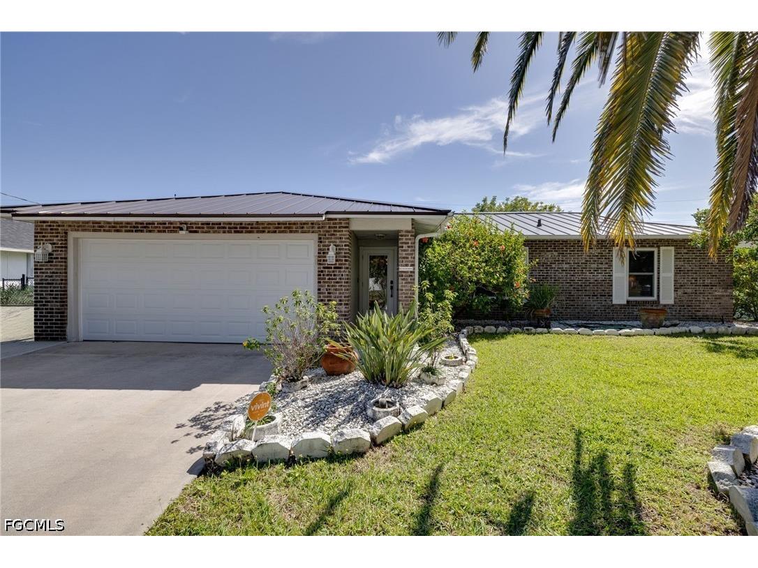 617 SW 9th Avenue Cape Coral FL 33991 2026018416 image2