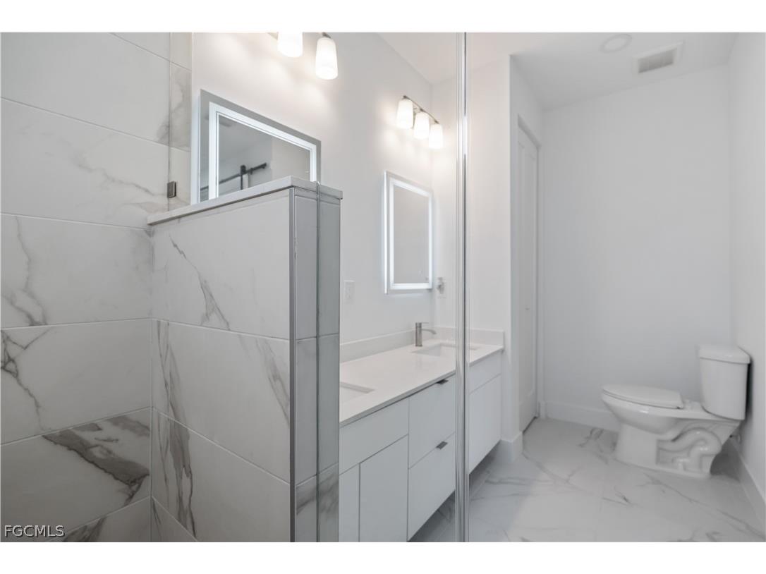 617 Valley Avenue S Lehigh Acres FL 33974 2026013277 image18