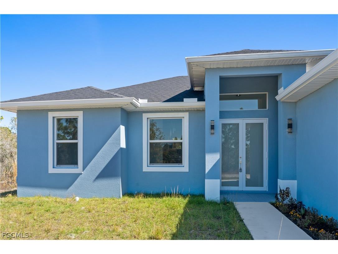 617 Valley Avenue S Lehigh Acres FL 33974 2026013277 image3