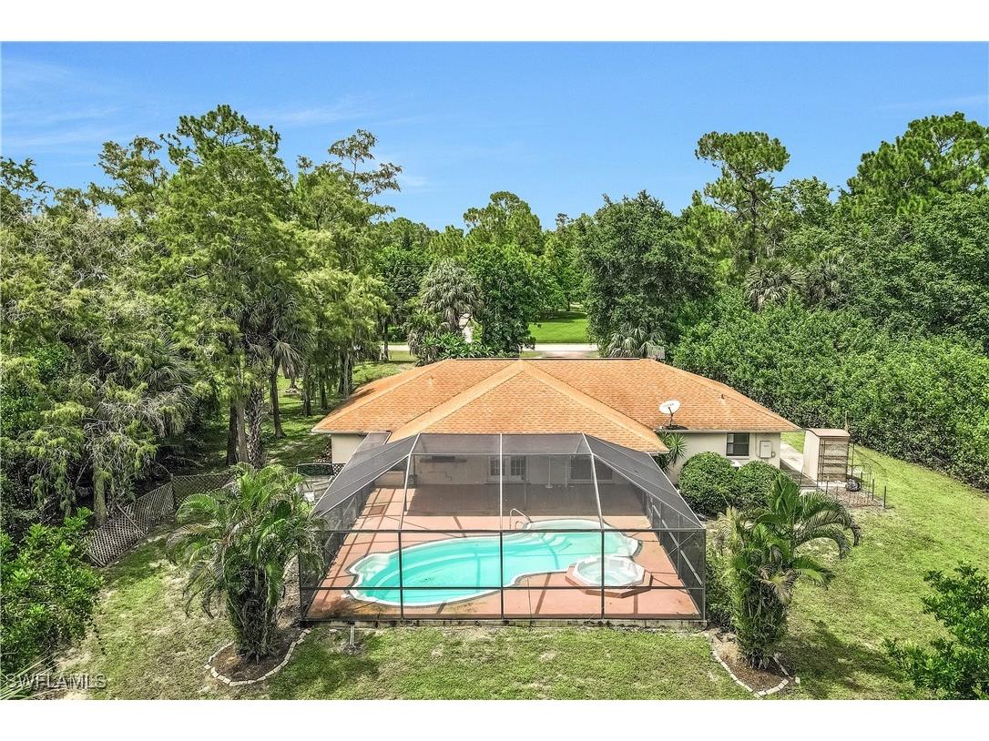 6170 Dogwood Way Naples FL 34116 224063272 image1