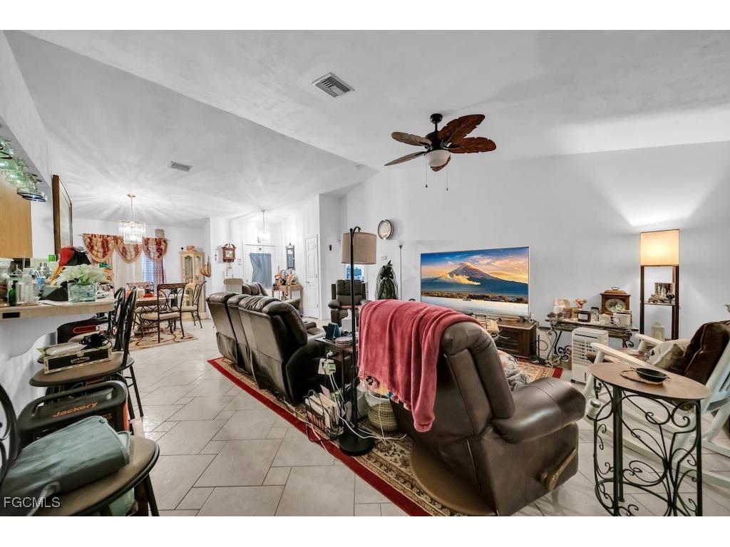 6170 Stringfellow Road Saint James City FL 33956 2025008758 image31