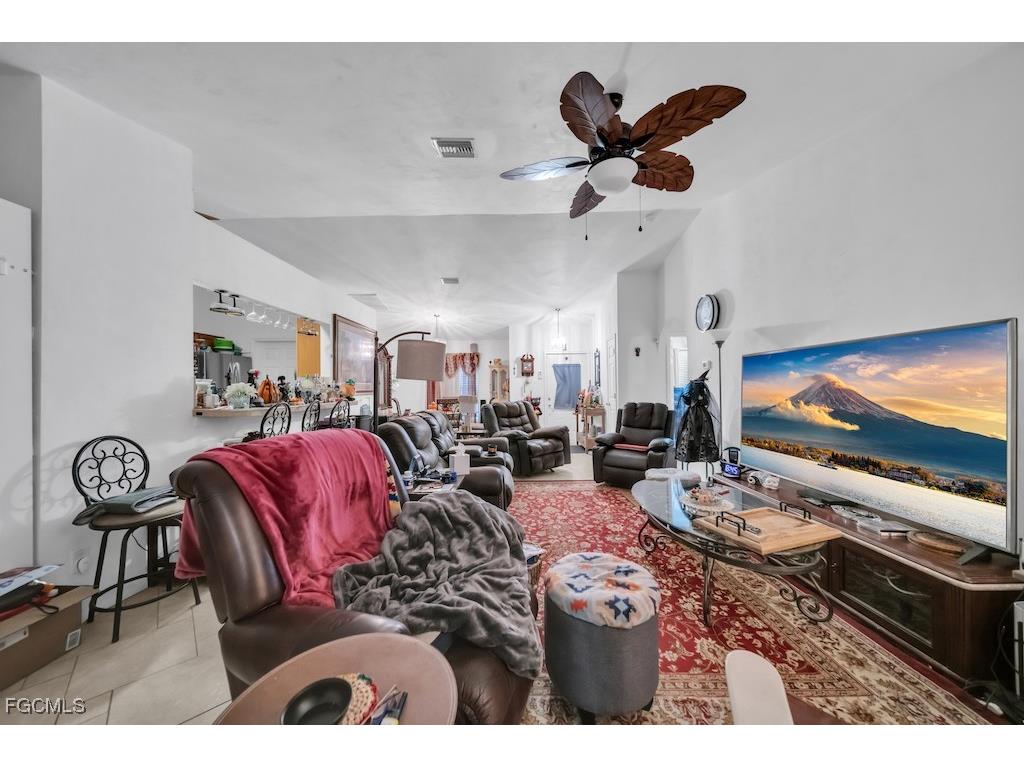 6170 Stringfellow Road Saint James City FL 33956 2025008758 image32