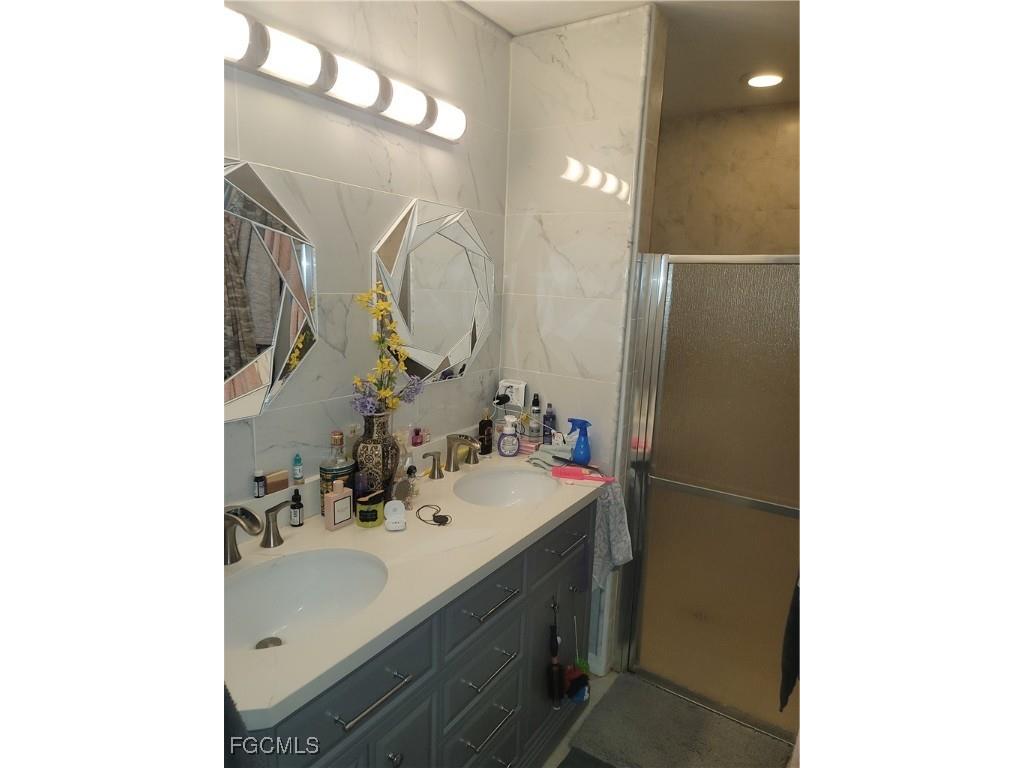 6170 Stringfellow Road Saint James City FL 33956 2025008758 image5