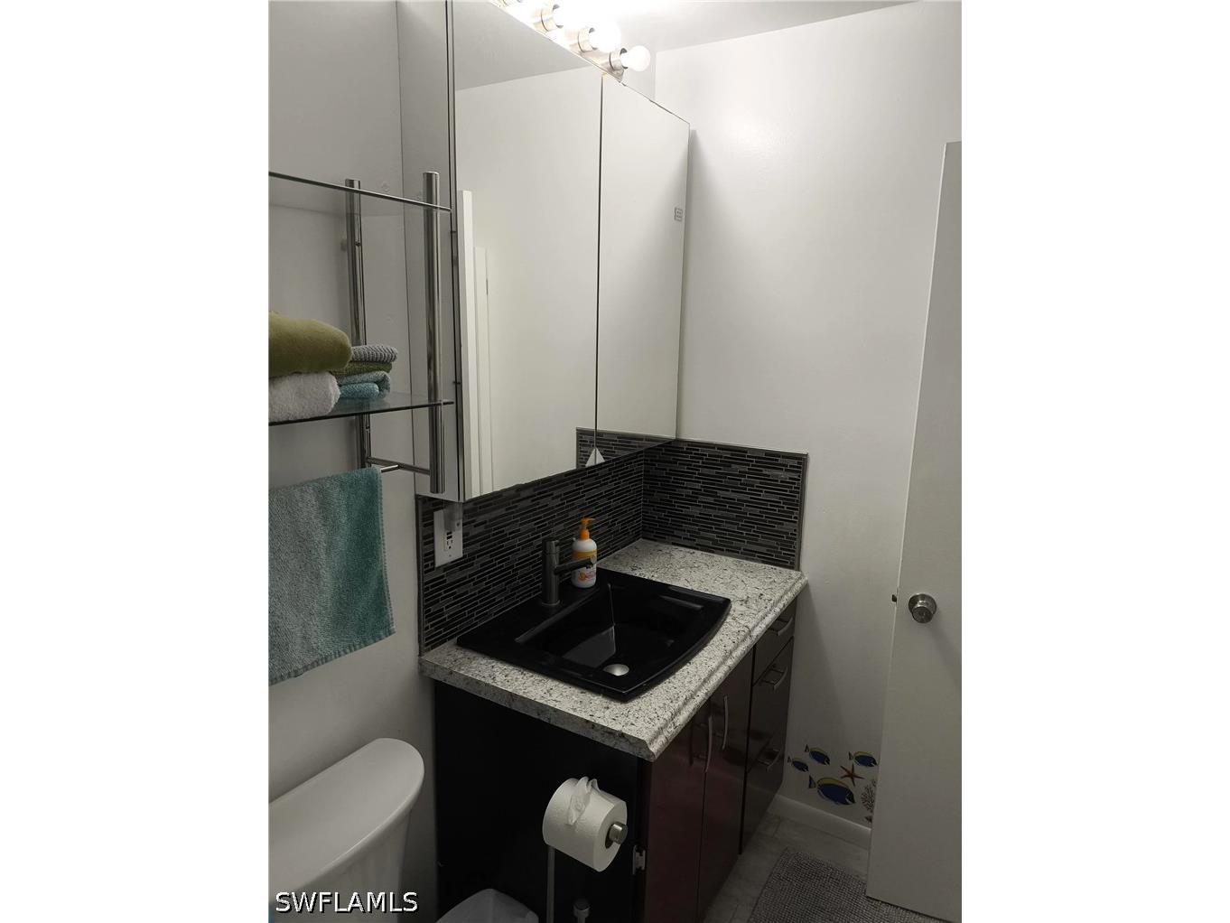 618 107th Avenue N Naples FL 34108 226017130 image13