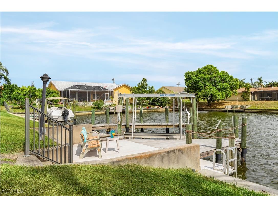 618 Archer Parkway W Cape Coral FL 33904 2025009835 image24