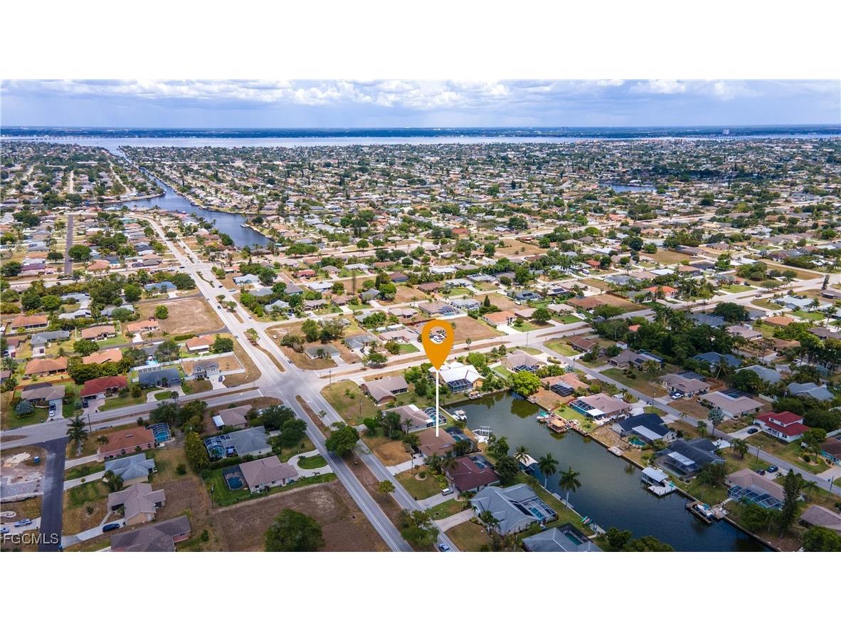 618 Archer Parkway W Cape Coral FL 33904 2025009835 image29