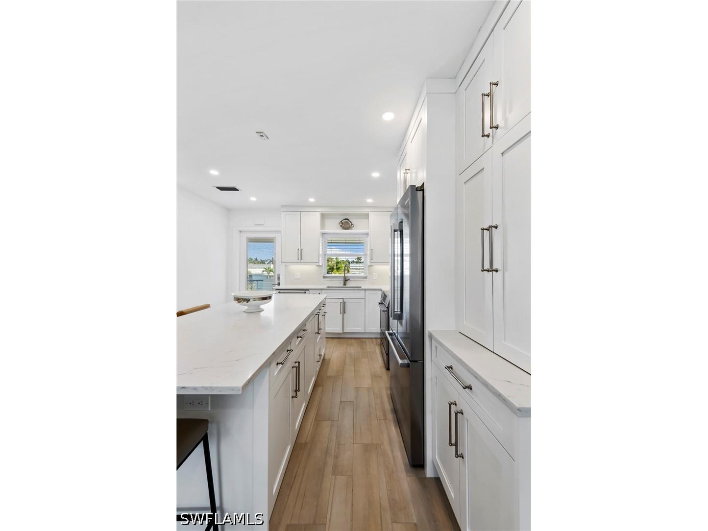 618 Broad Avenue S #J618 Naples FL 34102 226016613 image5