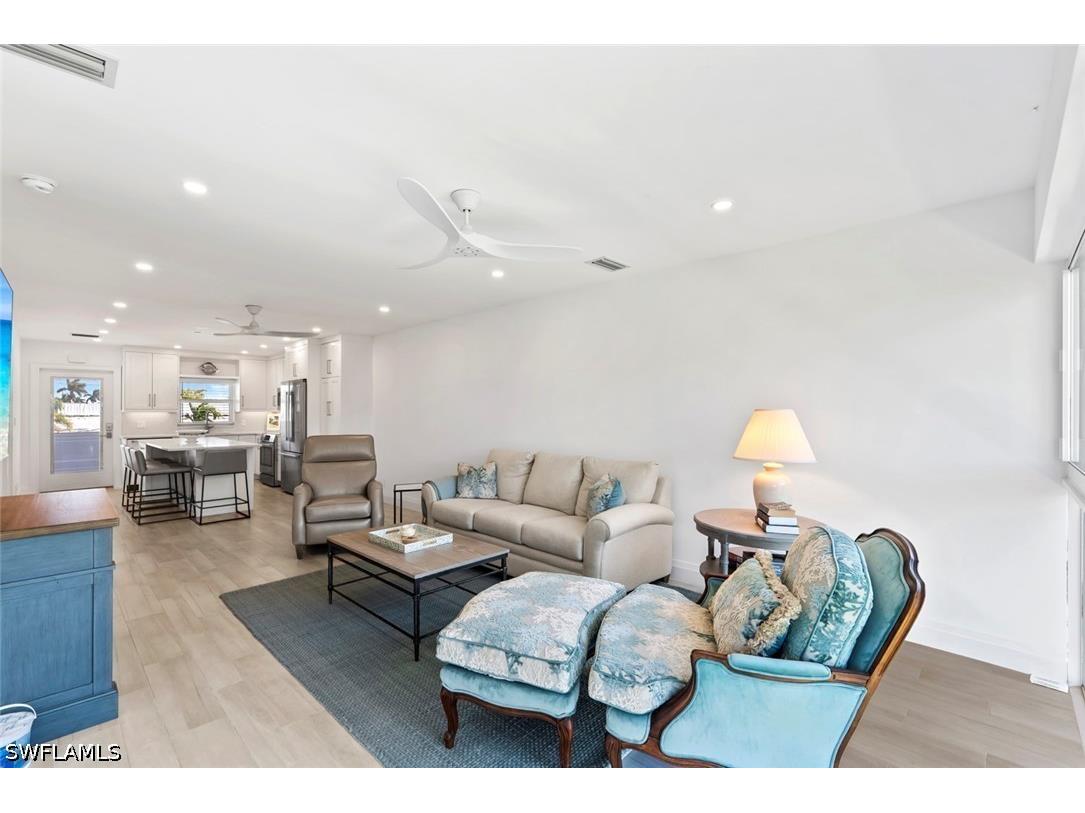618 Broad Avenue S #J618 Naples FL 34102 226016613 image7