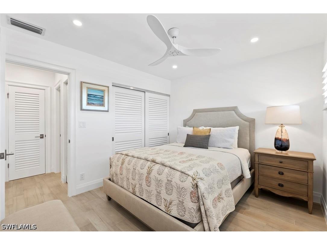 618 Broad Avenue S #J618 Naples FL 34102 226016613 image9