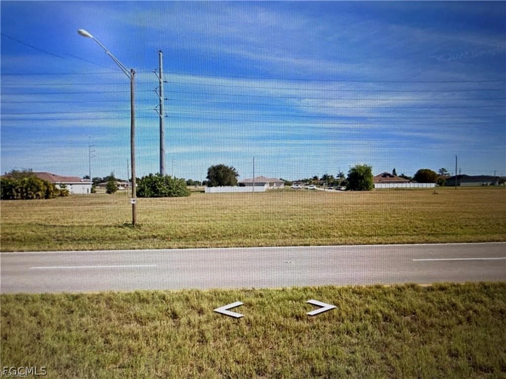 618 El Dorado Boulevard N Cape Coral FL 33993 2026013177 image2