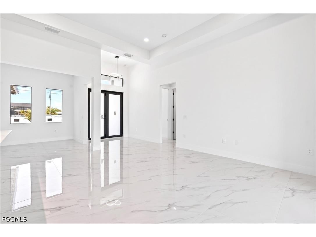 618 NE 12th Street Cape Coral FL 33909 2026025711 image21