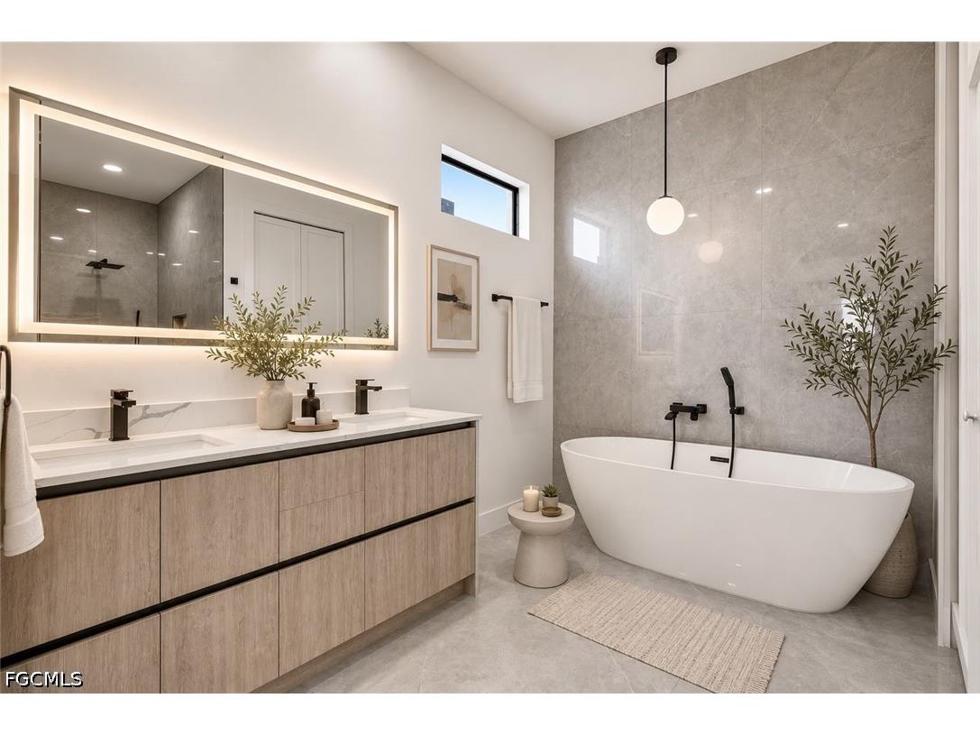 618 NE 12th Street Cape Coral FL 33909 2026025711 image24