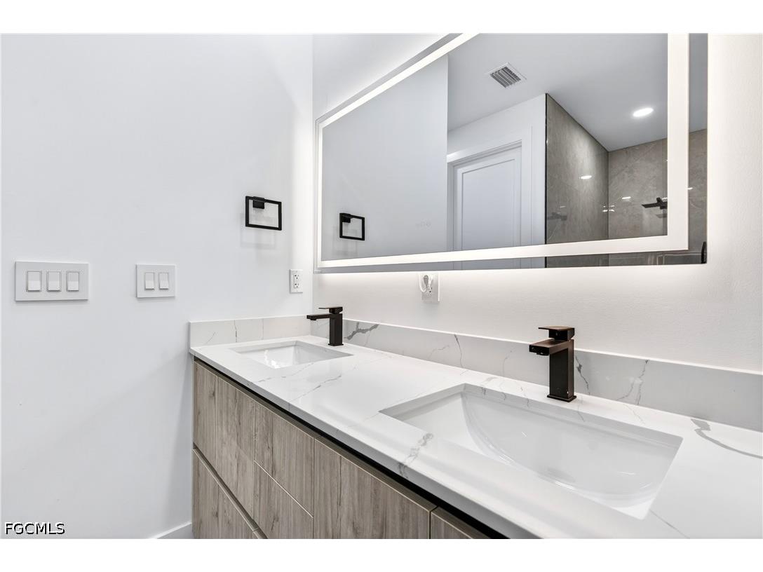 618 NE 12th Street Cape Coral FL 33909 2026025711 image27