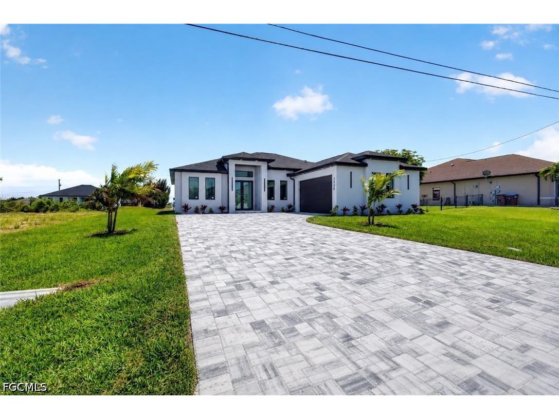 618 NE 12th Street Cape Coral FL 33909 2026025711 image4