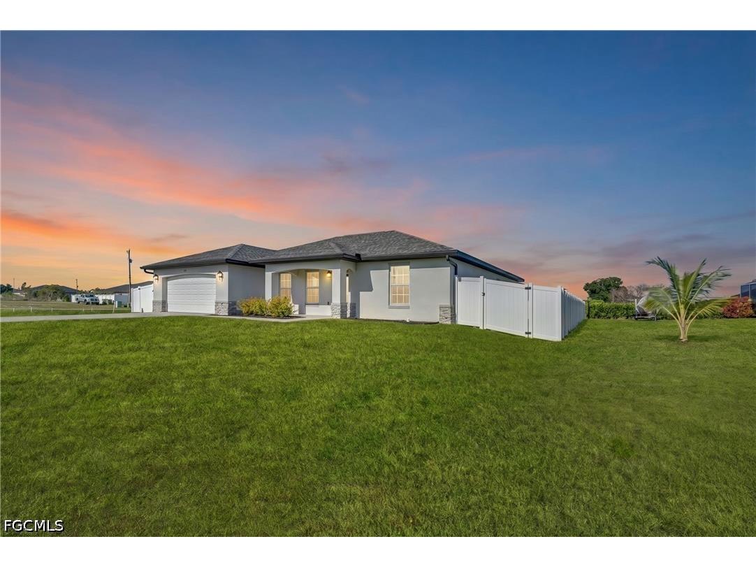 618 NE 2nd Place Cape Coral FL 33909 2026017400 image2