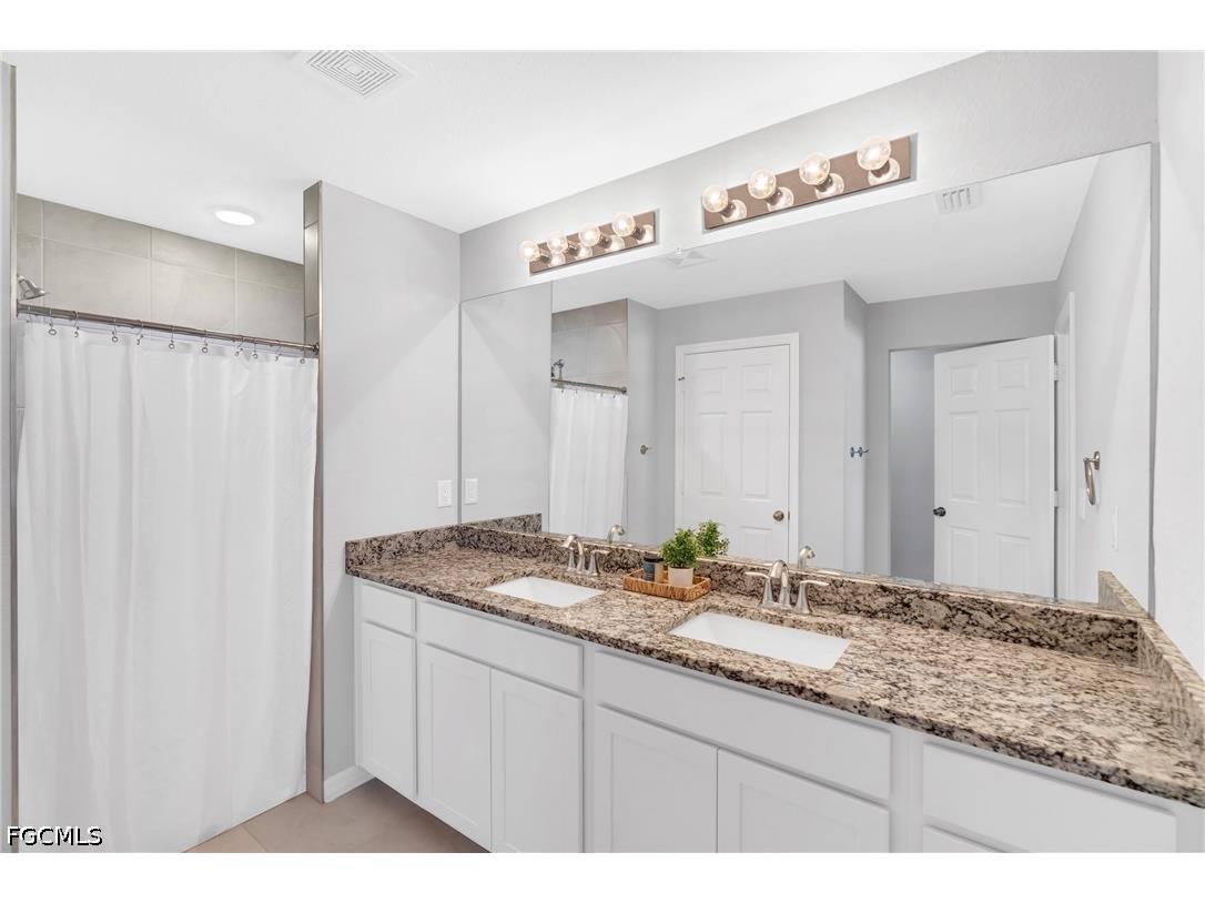 618 NE 2nd Place Cape Coral FL 33909 2026017400 image22