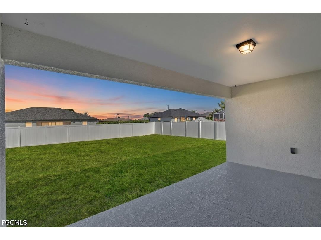 618 NE 2nd Place Cape Coral FL 33909 2026017400 image25