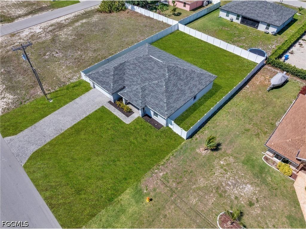 618 NE 2nd Place Cape Coral FL 33909 2026017400 image29
