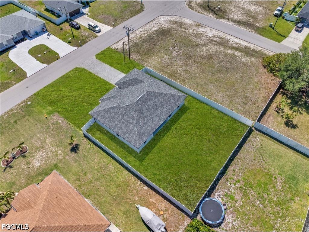 618 NE 2nd Place Cape Coral FL 33909 2026017400 image31