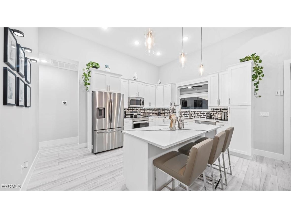 618 NW 7th Place Cape Coral FL 33993 2025023709 image14