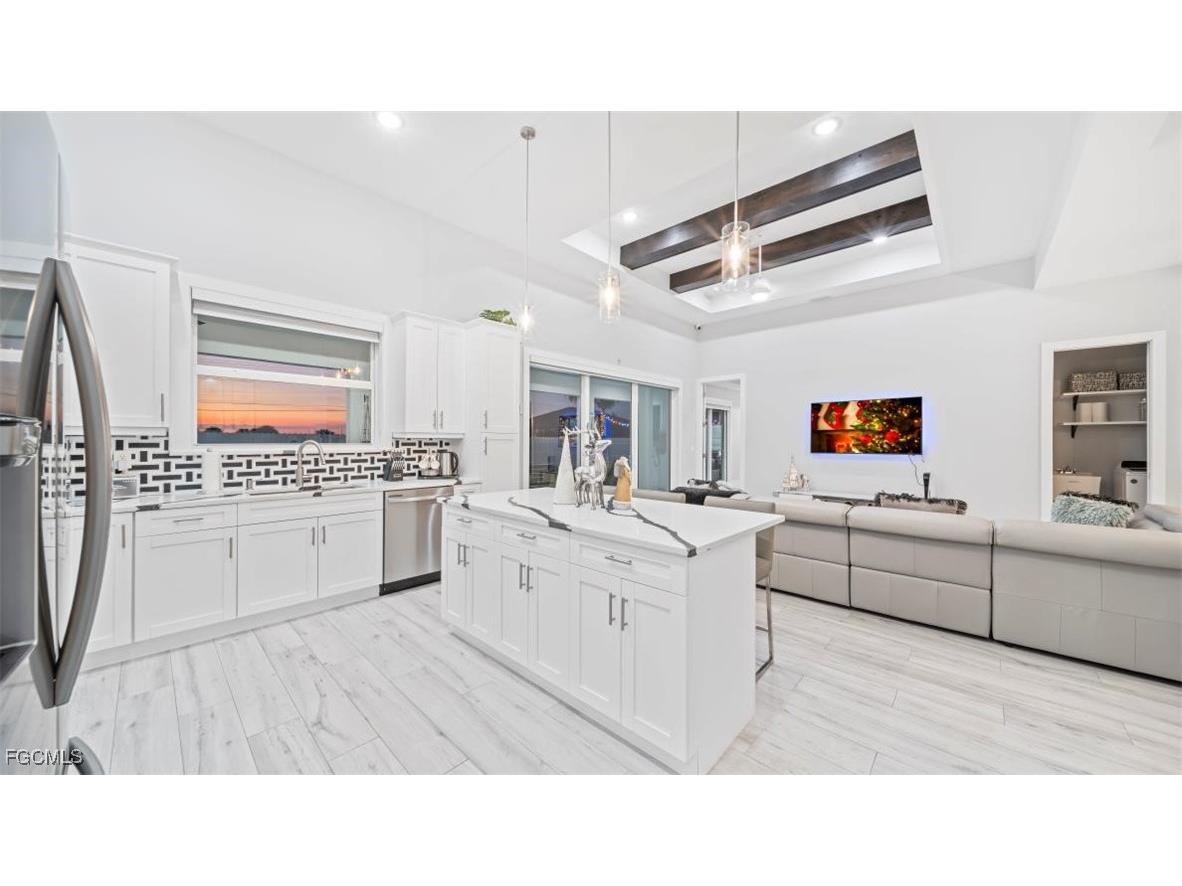 618 NW 7th Place Cape Coral FL 33993 2025023709 image15