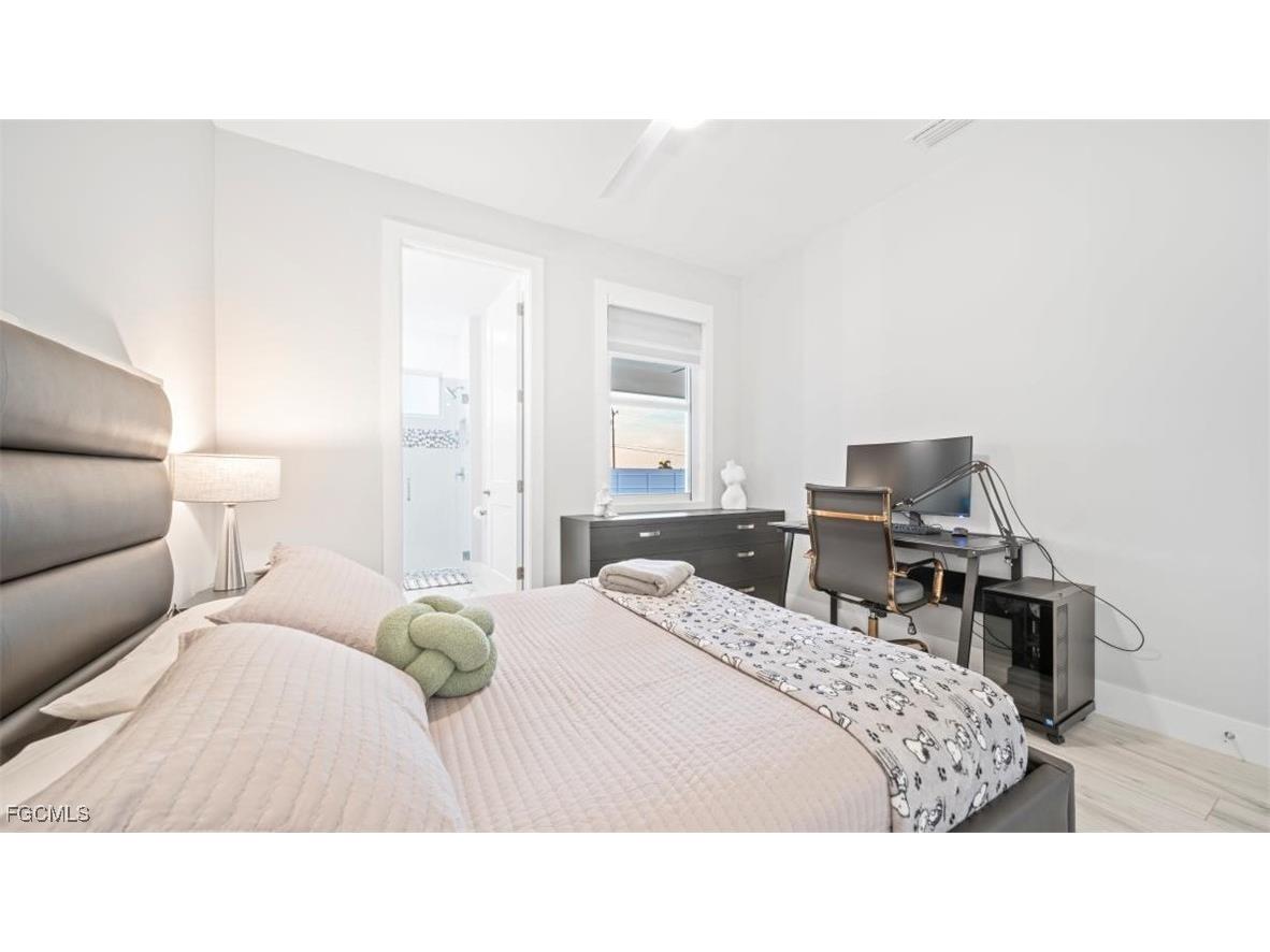 618 NW 7th Place Cape Coral FL 33993 2025023709 image22