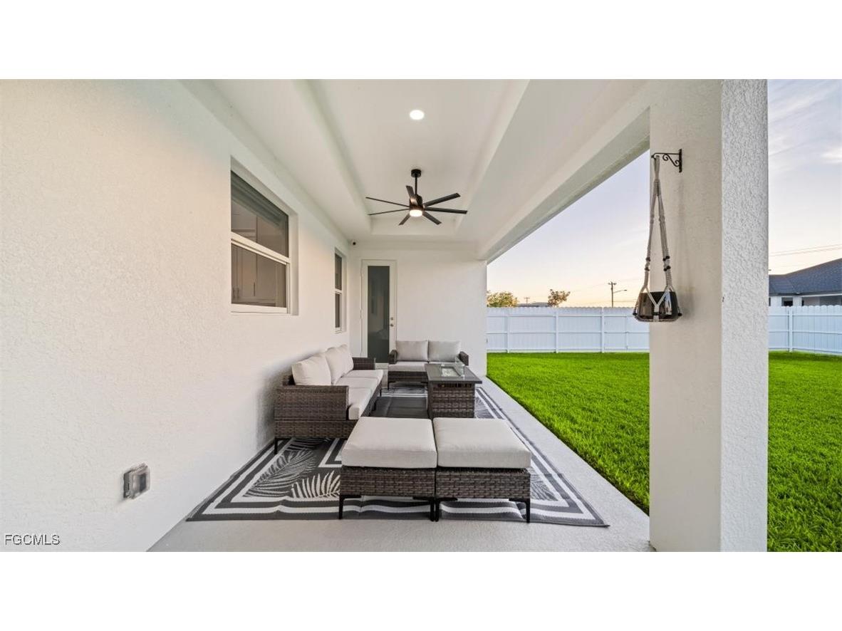 618 NW 7th Place Cape Coral FL 33993 2025023709 image28