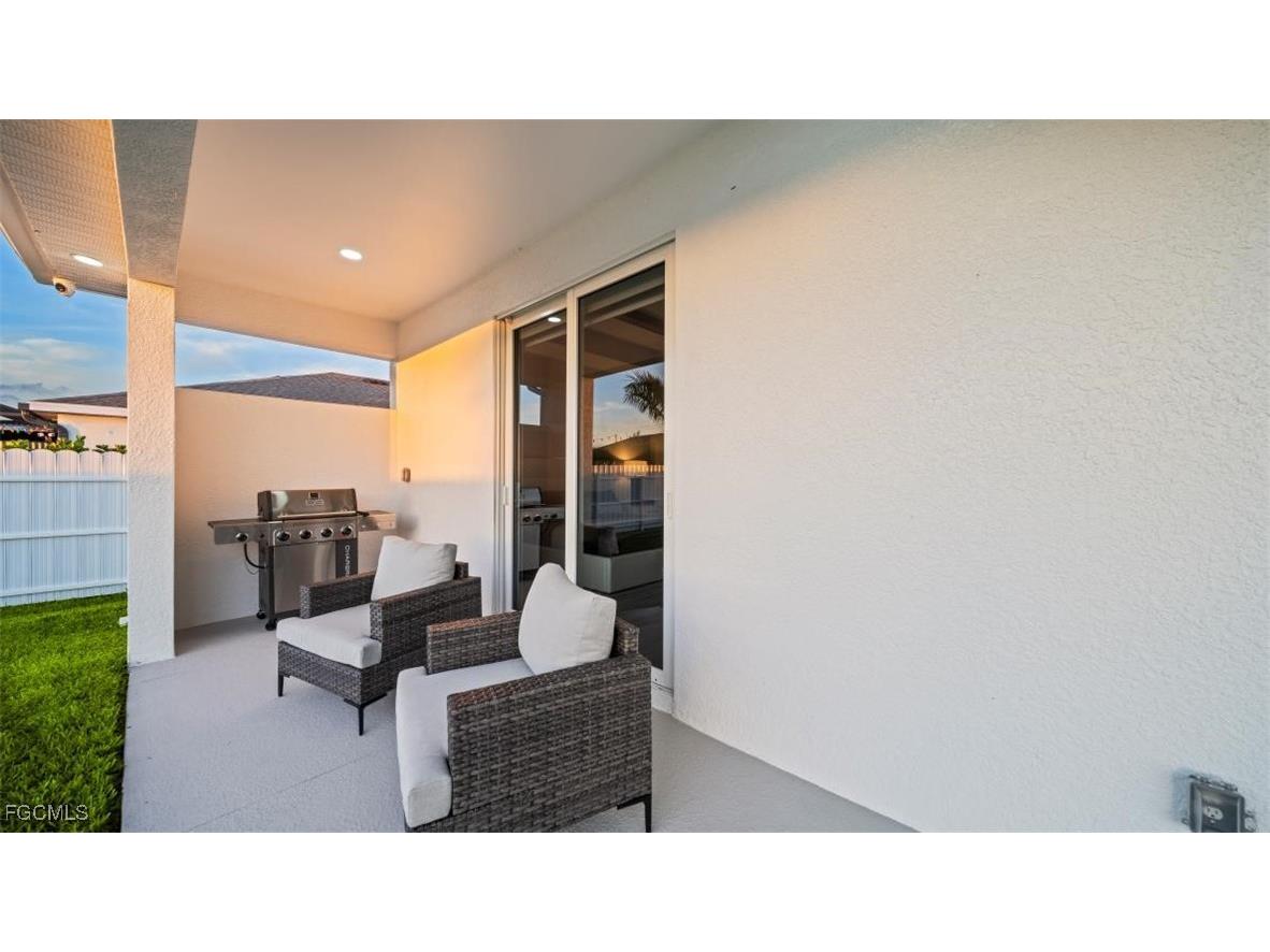 618 NW 7th Place Cape Coral FL 33993 2025023709 image29