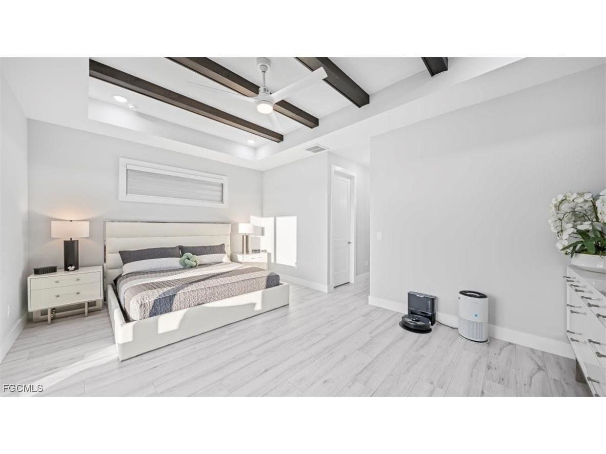 618 NW 7th Place Cape Coral FL 33993 2025023709 image4