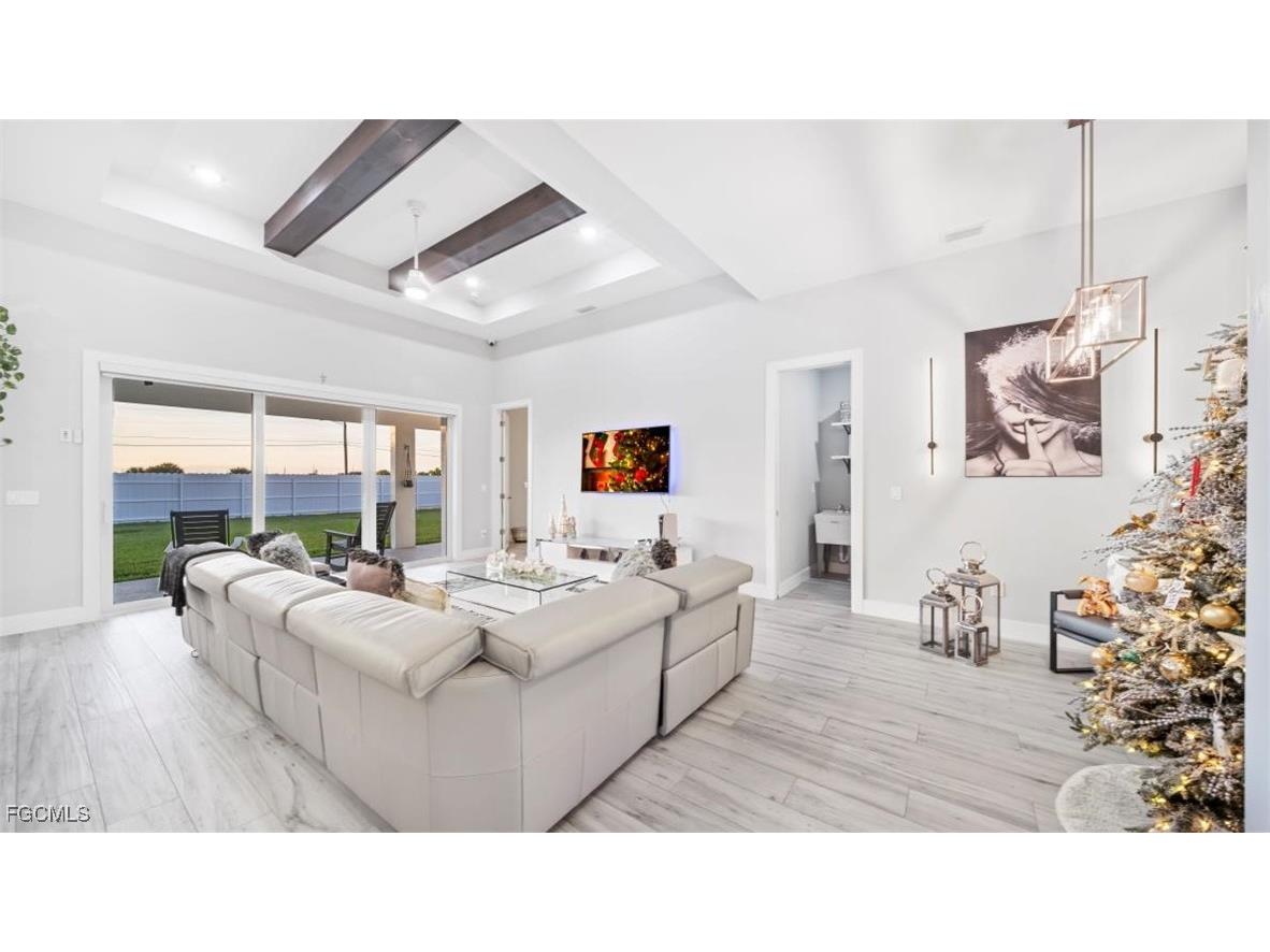 618 NW 7th Place Cape Coral FL 33993 2025023709 image6