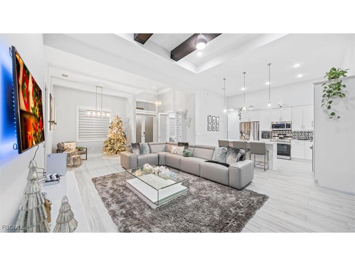 618 NW 7th Place Cape Coral FL 33993 2025023709 image7