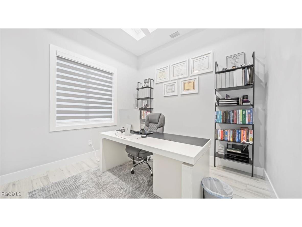 618 NW 7th Place Cape Coral FL 33993 2025023709 image9