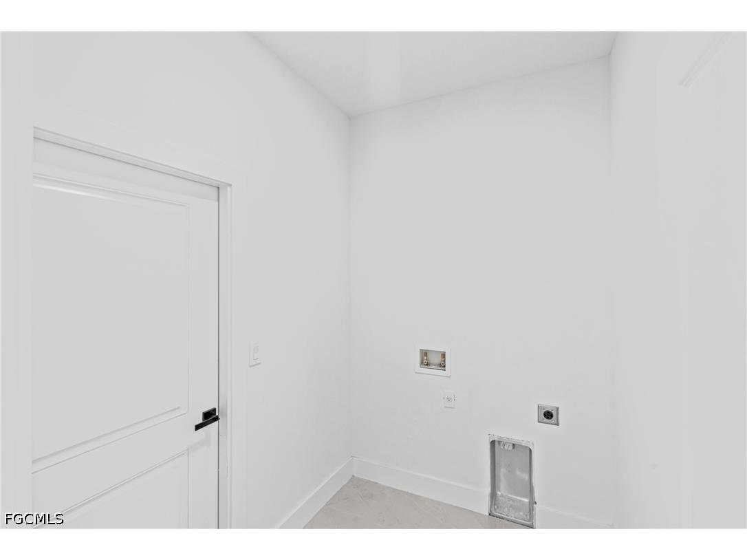 618 Raintree Street E Lehigh Acres FL 33974 2026016647 image34
