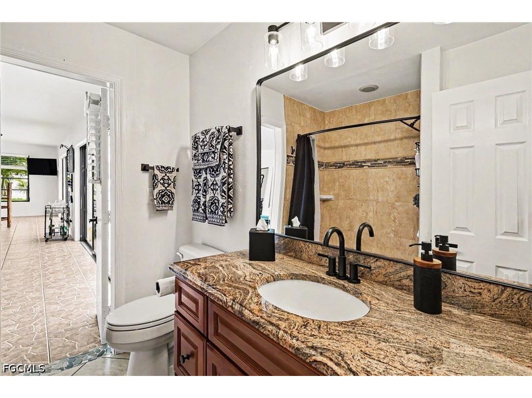 618 SE 11th Place Cape Coral FL 33990 2026024461 image22