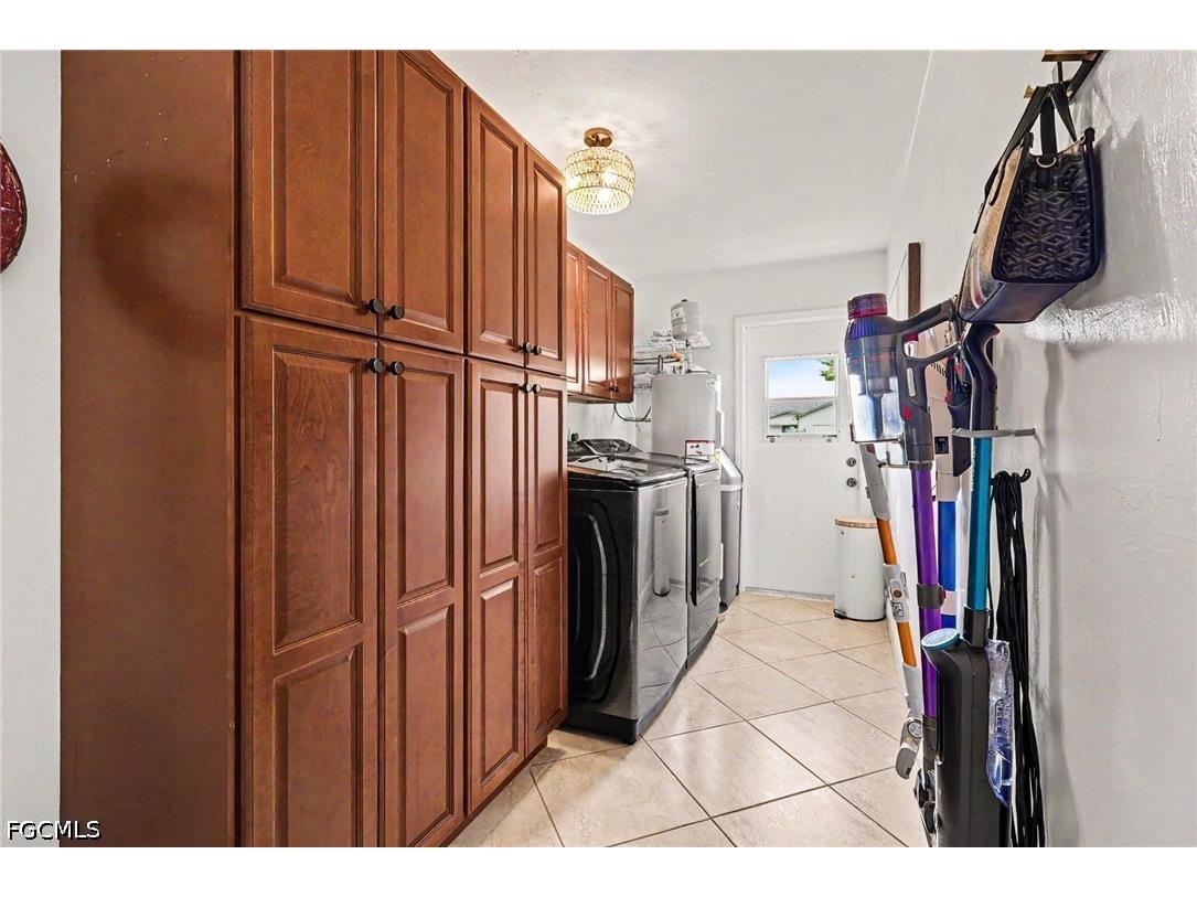 618 SE 11th Place Cape Coral FL 33990 2026024461 image24
