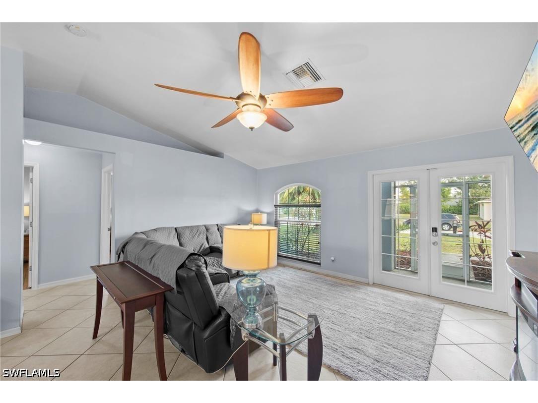 618 SE 15th Terrace Cape Coral FL 33990 226019808 image12