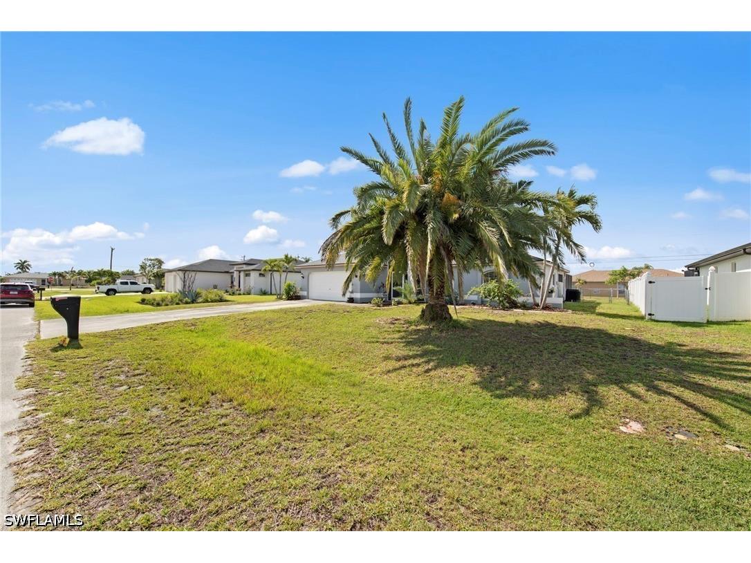 618 SE 15th Terrace Cape Coral FL 33990 226019808 image34