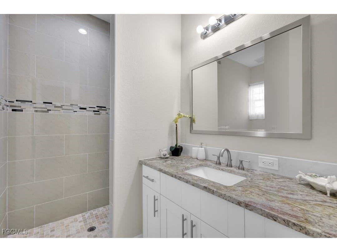 618 SW 31st Terrace Cape Coral FL 33914 2025006992 image18