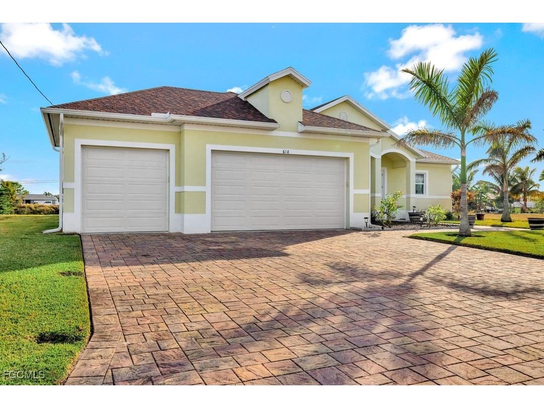 618 SW 31st Terrace Cape Coral FL 33914 2025026245 image3