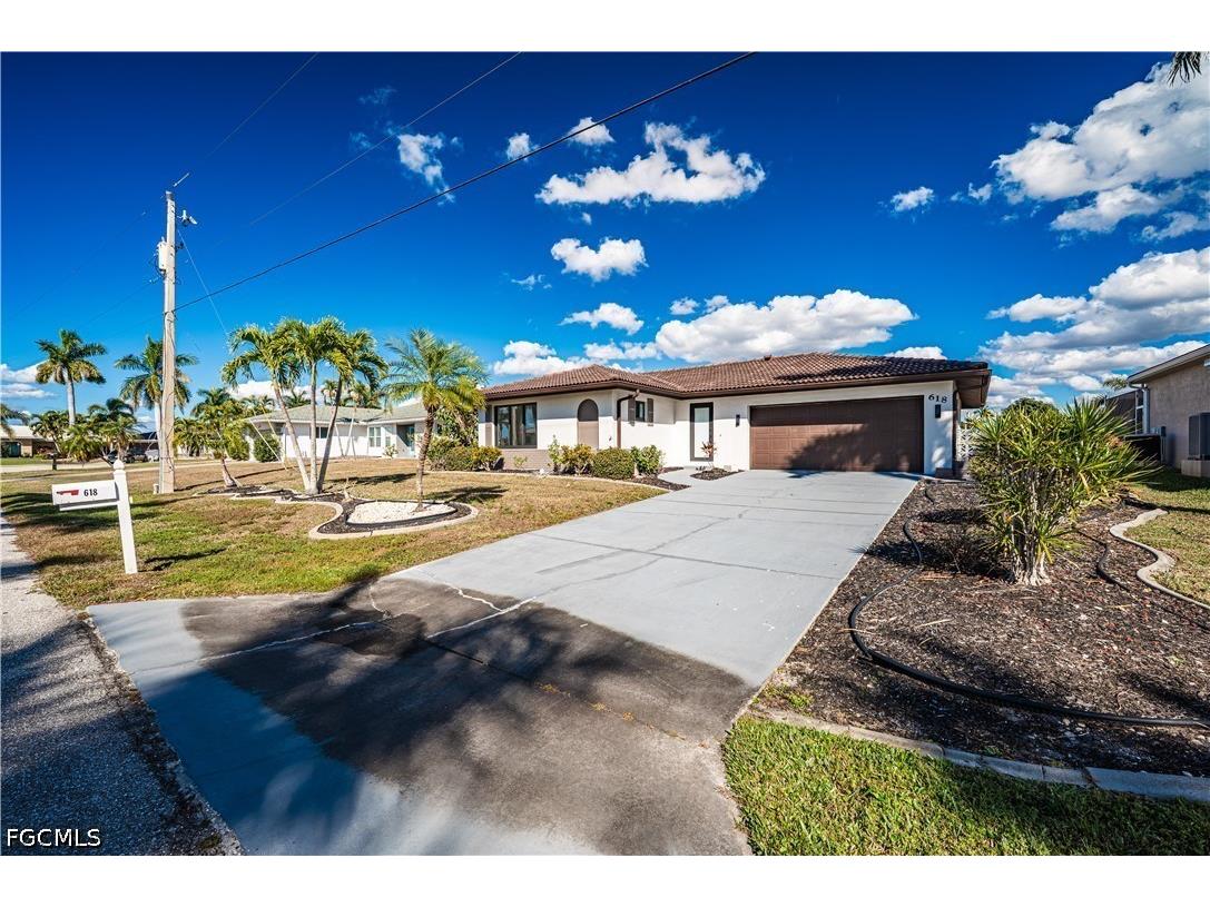 618 Santa Margerita Lane Punta Gorda FL 33950 2026014389 image2