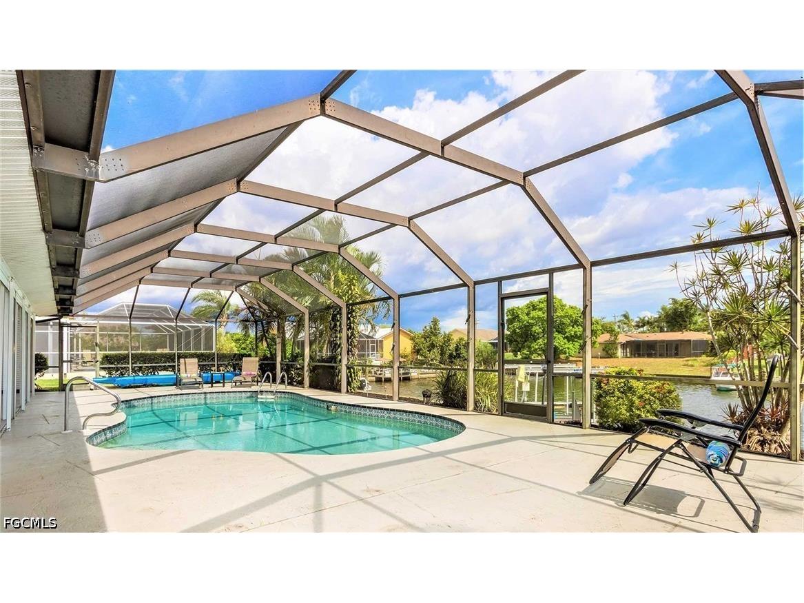 618 W Archer Parkway Cape Coral FL 33904 2026029025 image1