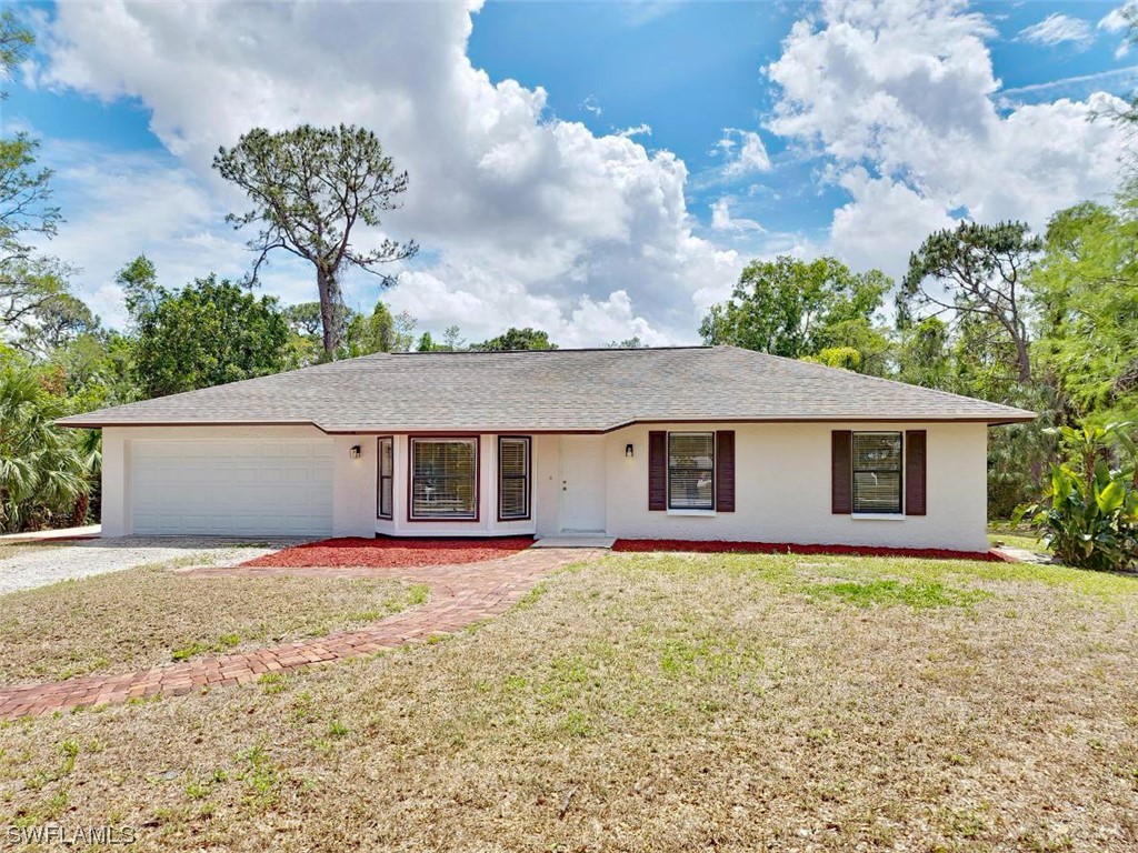 6180 Dogwood Way Naples FL 34116 223027892 image1