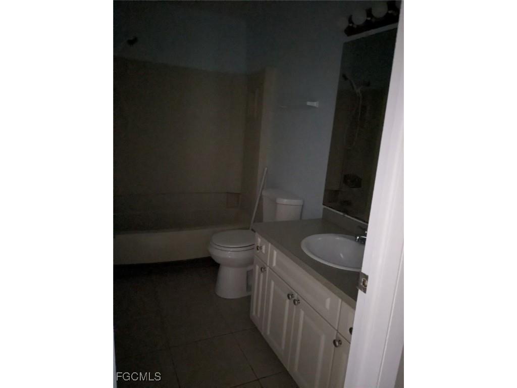 6180 Principia Drive #4 OR D Fort Myers FL 33919 2025026074 image8